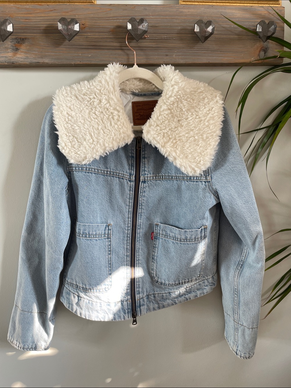 Levi's Light Blue Denim Jacket with Cream Faux Sherpa Collar